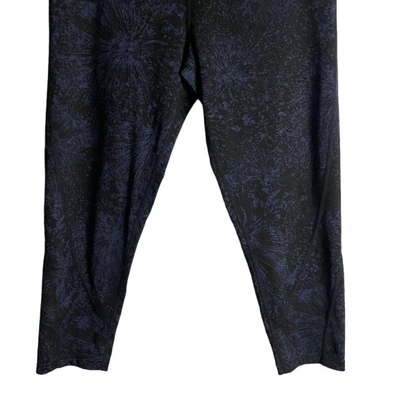 Tuff Athletics Women's Blue Pattern Capri Pants - Picture 3 of 9